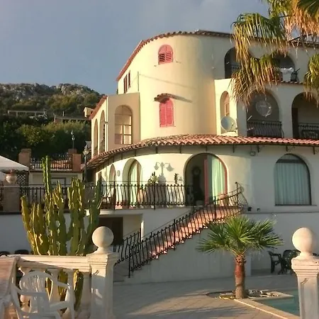 Oda ve Kahvaltı Manca Palma di Montechiaro